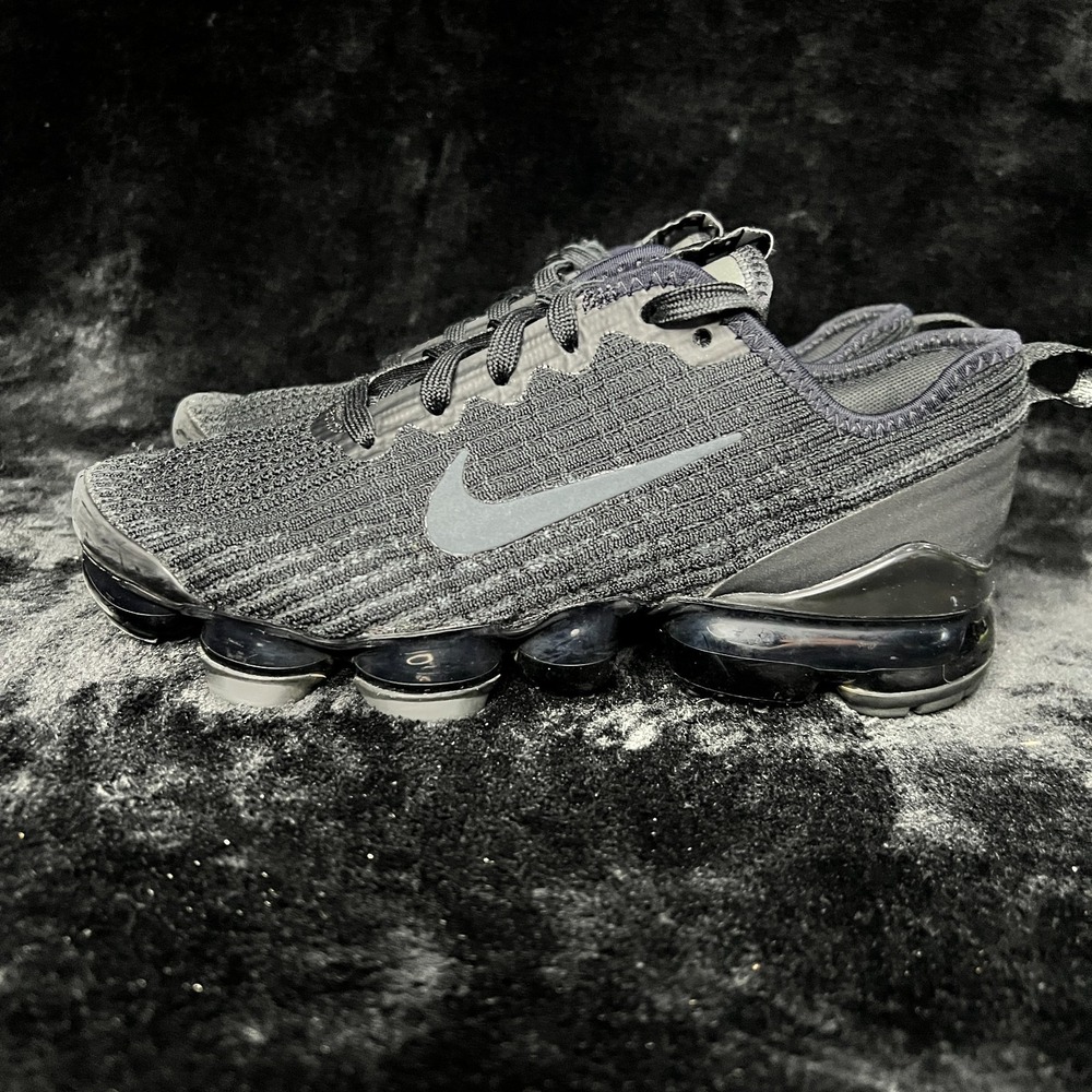 Nike Air VaporMax Flyknit 3 BQ5238-001 Youth 4 Running‎ Shoes Black Sneakers